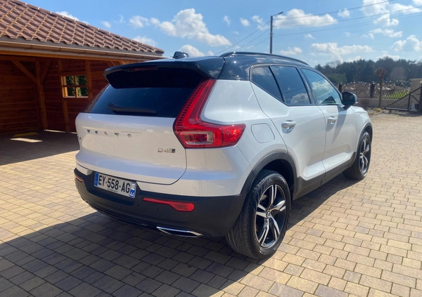 Volvo XC 40 cena 113900 przebieg: 128000, rok produkcji 2018 z Leżajsk małe 301